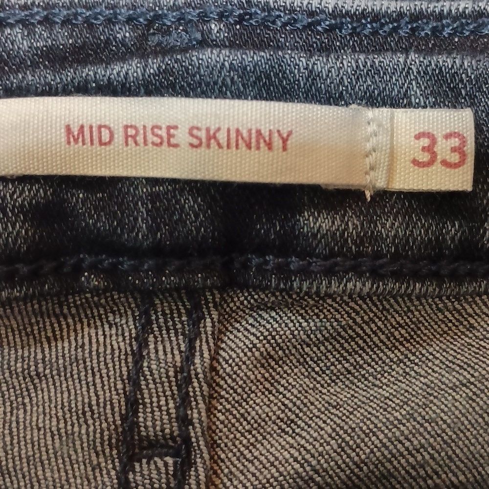 Levi's Mid Rise Skinny Jeans Size 33 - Picture 3 of 9